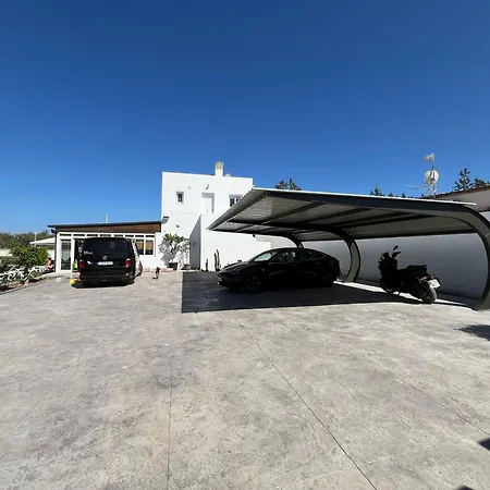 Feriehus Prados De Leroy *